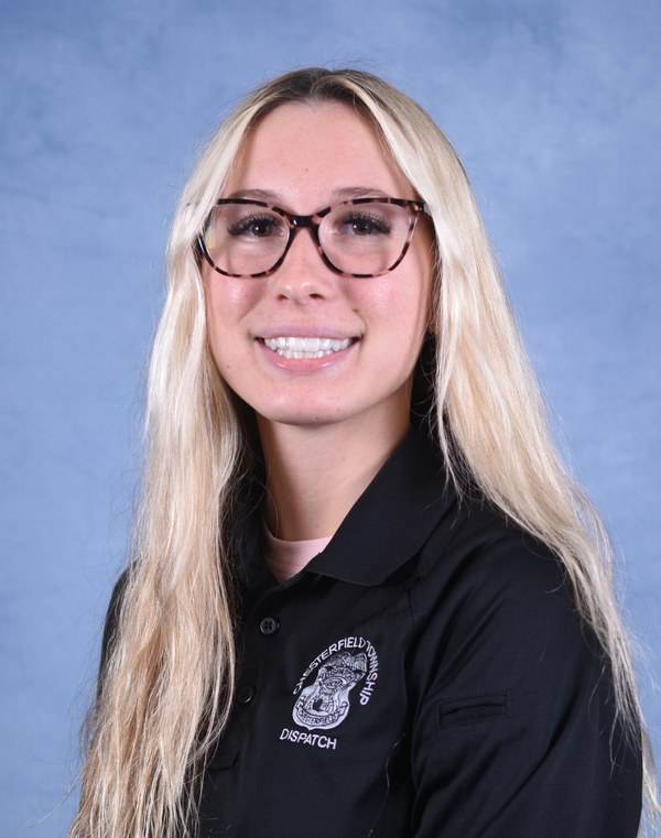 Julia Askew, Dispatcher